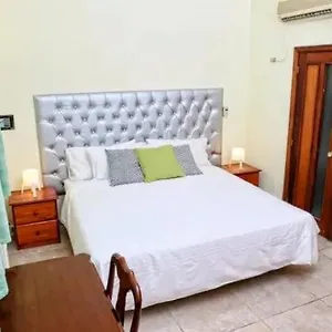 Hotel Aluge, Santo Domingo